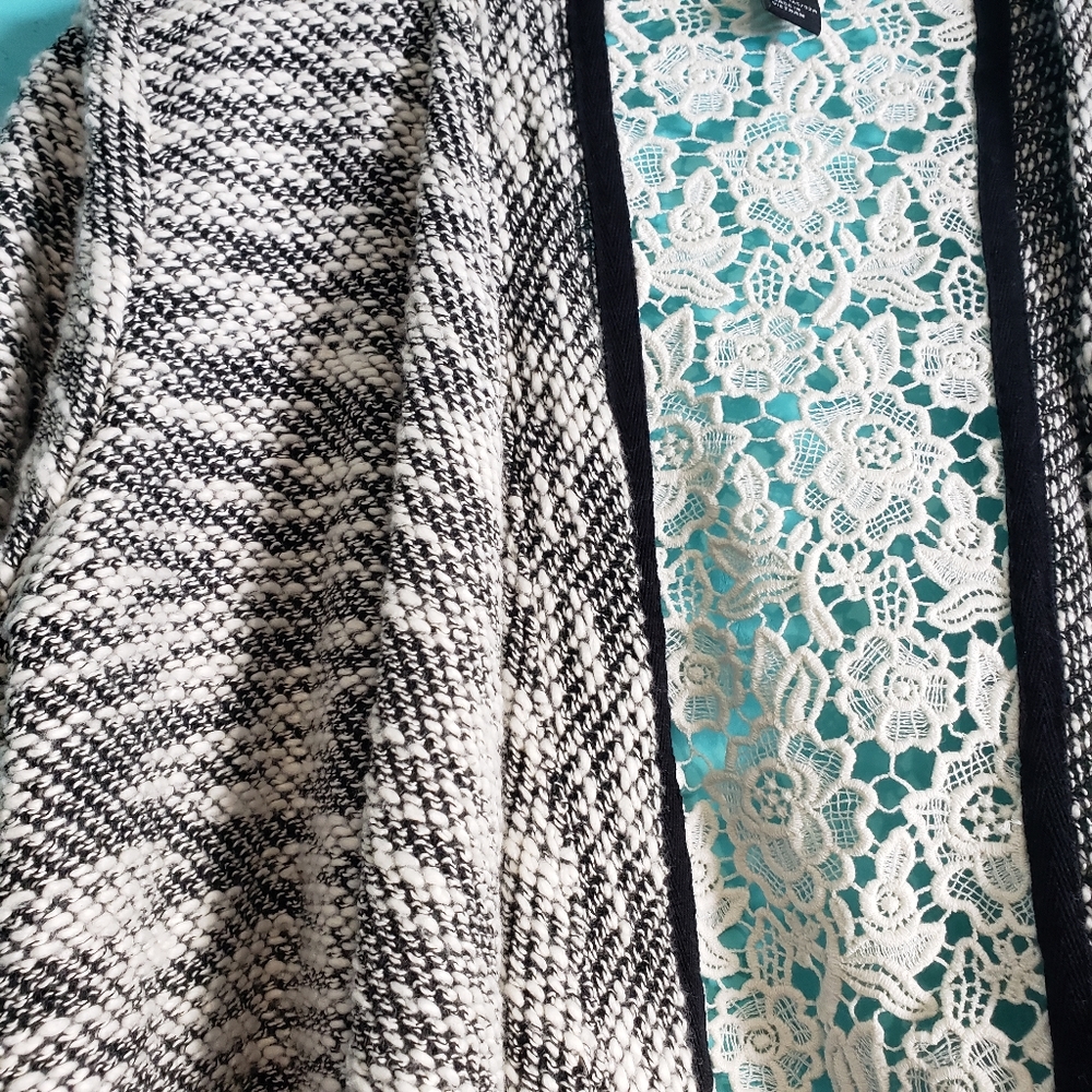 Cardigan - Picture 4 of 4
